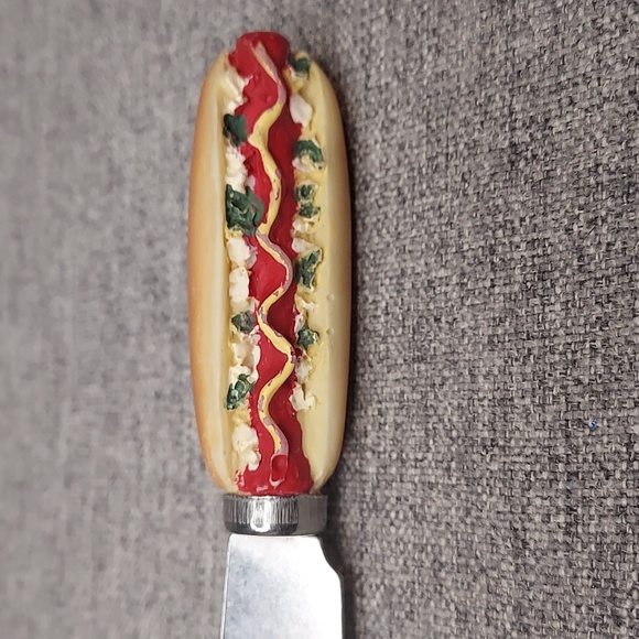 Vintage Novelty Hamburger Hotdog Picnic Butter Cheese Spreaders - Picture 3 of 7